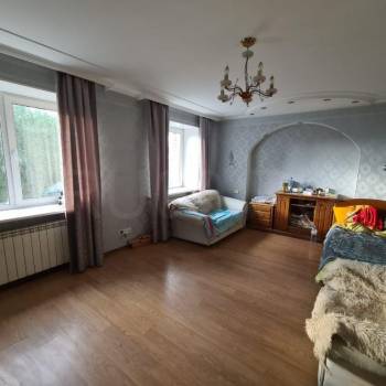 Продается Многокомнатная квартира, 161 м²