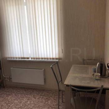 Продается 1-комнатная квартира, 35 м²