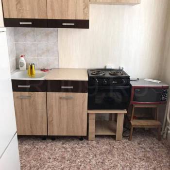 Продается 1-комнатная квартира, 35 м²