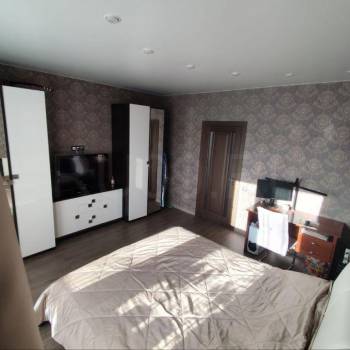 Продается Многокомнатная квартира, 113 м²