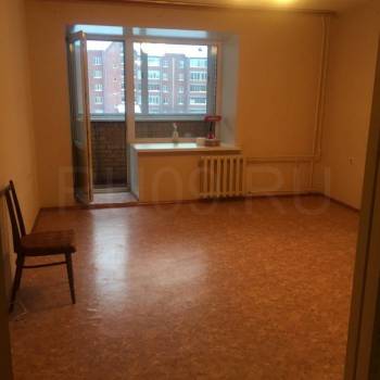 Продается 1-комнатная квартира, 48 м²