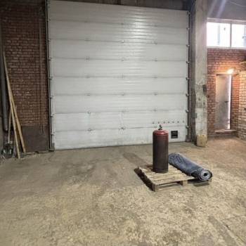 Сдается Нежилое помещение, 165 м²