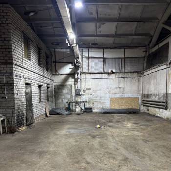 Сдается Нежилое помещение, 165 м²