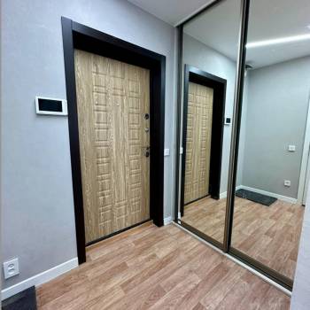 Продается 1-комнатная квартира, 51 м²