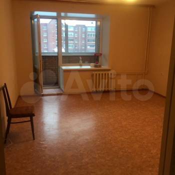 Продается 1-комнатная квартира, 48,4 м²