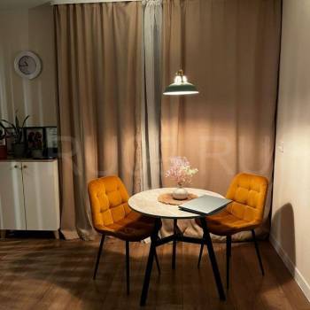 Продается 1-комнатная квартира, 39 м²