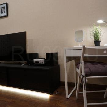 Сдается 1-комнатная квартира, 42 м²