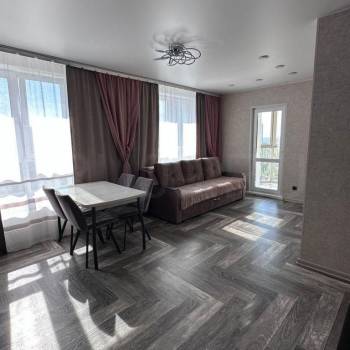 Продается 2-х комнатная квартира, 55 м²