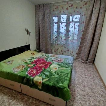 Продается 3-х комнатная квартира, 64 м²