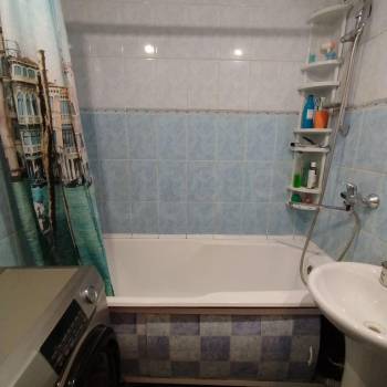 Продается 3-х комнатная квартира, 64 м²