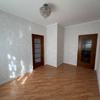 Сдается Многокомнатная квартира, 105 м²