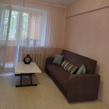 Продается 2-х комнатная квартира, 76 м²