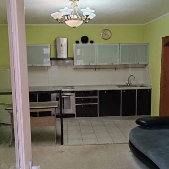 Продается 1-комнатная квартира, 44 м²