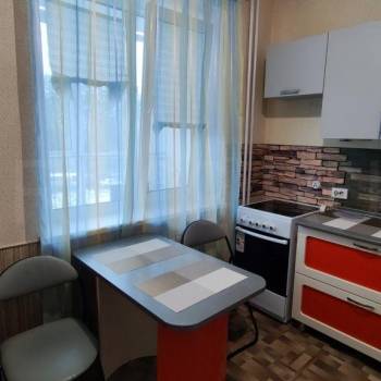 Сдается 1-комнатная квартира, 39 м²