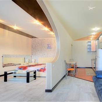 Сдается 1-комнатная квартира, 49 м²