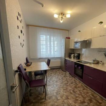 Продается 2-х комнатная квартира, 64 м²