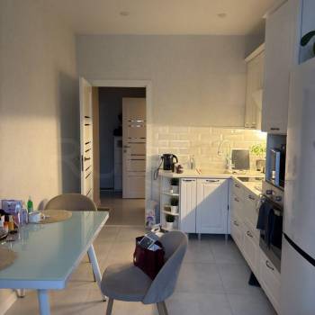 Продается 1-комнатная квартира, 41 м²