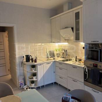 Продается 1-комнатная квартира, 41 м²