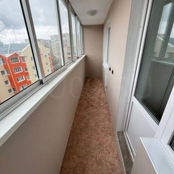 Продается 1-комнатная квартира, 35 м²