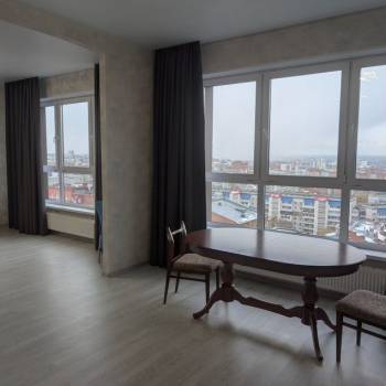 Продается 2-х комнатная квартира, 65 м²