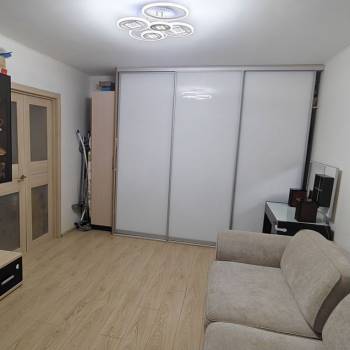 Продается 2-х комнатная квартира, 53 м²