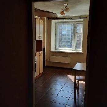 Продается 1-комнатная квартира, 39 м²