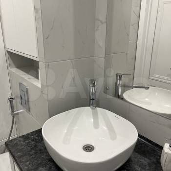 Продается 1-комнатная квартира, 42,5 м²