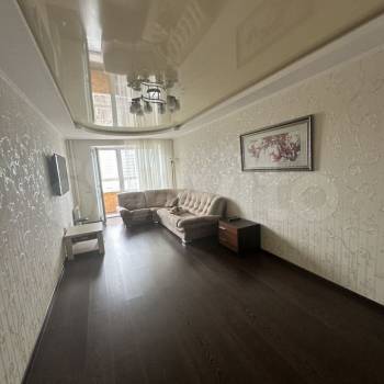 Сдается 2-х комнатная квартира, 63,7 м²