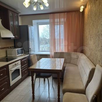 Сдается 2-х комнатная квартира, 63,7 м²