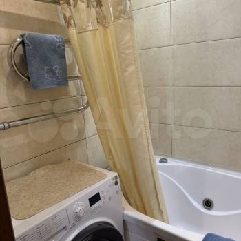 Сдается 2-х комнатная квартира, 63,7 м²