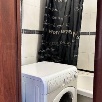 Продается Многокомнатная квартира, 70 м²