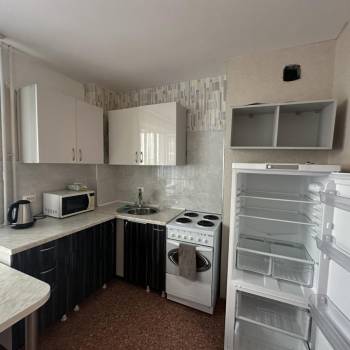 Сдается 1-комнатная квартира, 45 м²