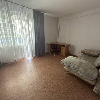 Сдается 1-комнатная квартира, 45 м²