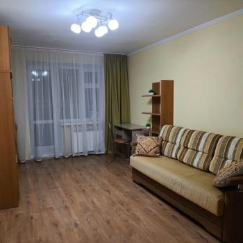 Сдается 1-комнатная квартира, 42 м²