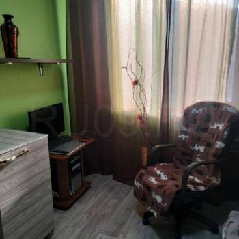 Продается Многокомнатная квартира, 70 м²