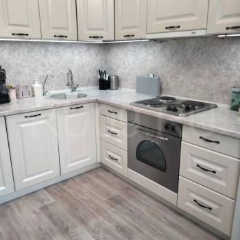 Продается Многокомнатная квартира, 70 м²