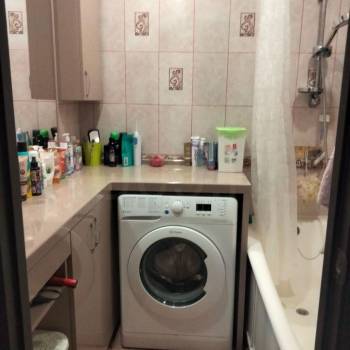 Продается Многокомнатная квартира, 70 м²