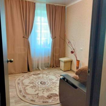 Продается Многокомнатная квартира, 70 м²