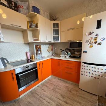 Продается 1-комнатная квартира, 38 м²