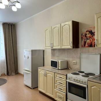 Сдается 1-комнатная квартира, 44 м²