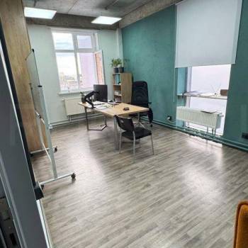 Сдается Нежилое помещение, 195 м²