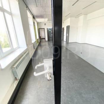 Сдается Нежилое помещение, 101 м²