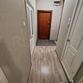 Продается 1-комнатная квартира, 35 м²