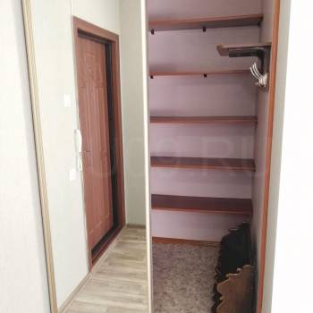 Продается 1-комнатная квартира, 35 м²