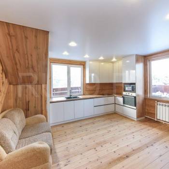 Продается Дом, 201 м²