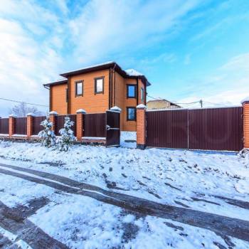 Продается Дом, 201 м²