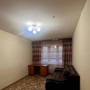 Продается 1-комнатная квартира, 35 м²