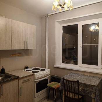 Сдается 1-комнатная квартира, 42 м²