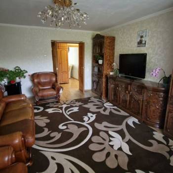 Продается Многокомнатная квартира, 76,1 м²