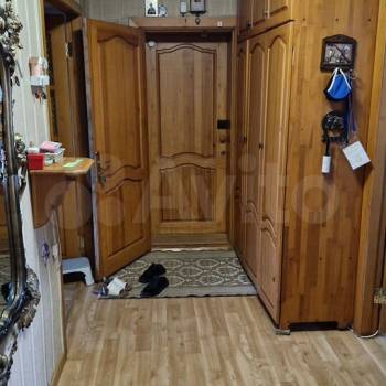 Продается Многокомнатная квартира, 76,1 м²